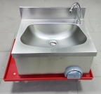 Zidni lavabo na papučicu
